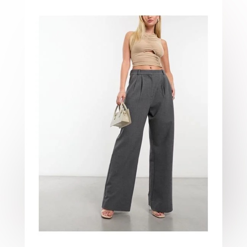 Curve Love A&F Sloane Low Rise
Tailored Wide Leg Pant